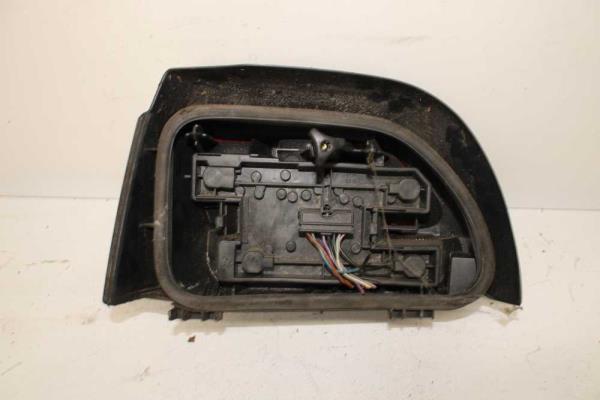 FEU ARRIERE DROIT RENAULT CLIO 1/1994+ FUME - Vue 2